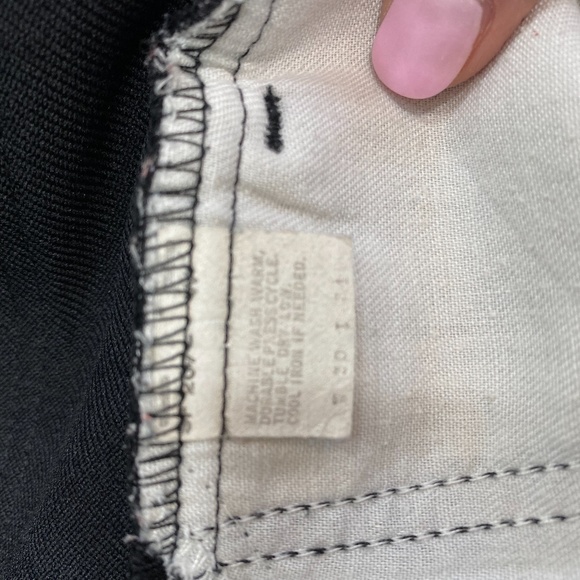 Excellent condition Levi’s Polyester Bootcut Pants. size 2. - Picture 4 of 8